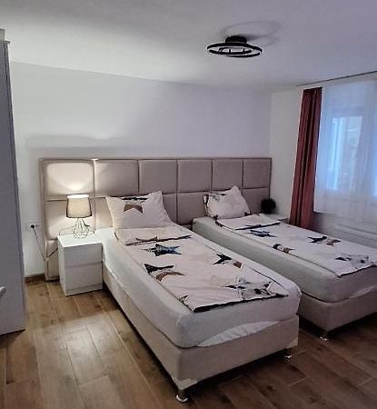 Apartman Zivkovic レスコヴァツ エクステリア 写真